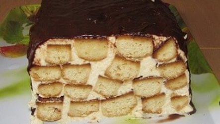 Торт Медовое полено в шоколадной глазури
