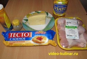 Ингредиенты для куриных голеней в тесте с сыром.